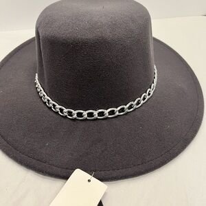 Chic Dark Gray Hat with Silver Chain Accent